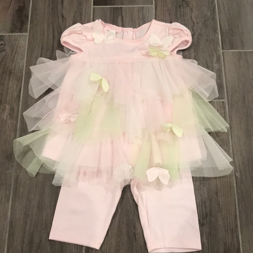 Biscotti Butterfly Capri Set